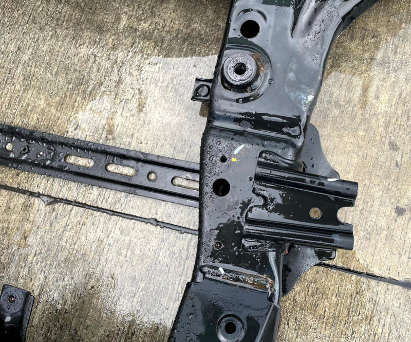Load image into Gallery viewer, 2022-2024 HYUNDAI IONIQ 5 RWD FRONT ENGINE SUBFRAME CROSSMEMBER CRADLE # 114107
