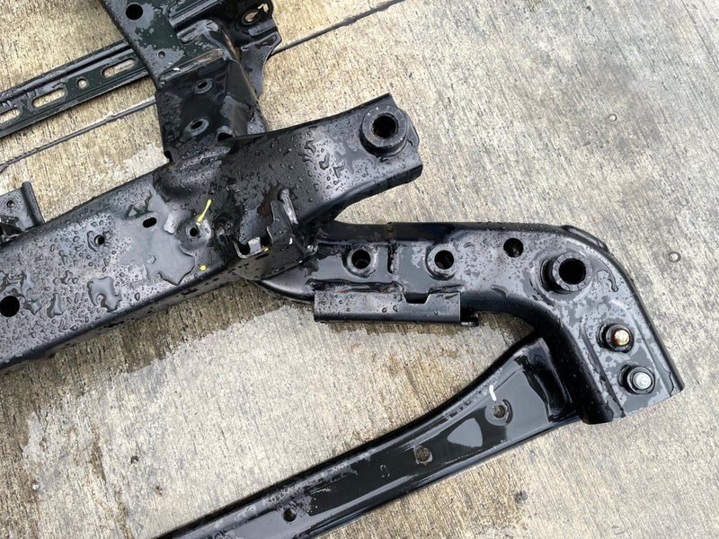 Load image into Gallery viewer, 2022-2024 HYUNDAI IONIQ 5 RWD FRONT ENGINE SUBFRAME CROSSMEMBER CRADLE # 114107

