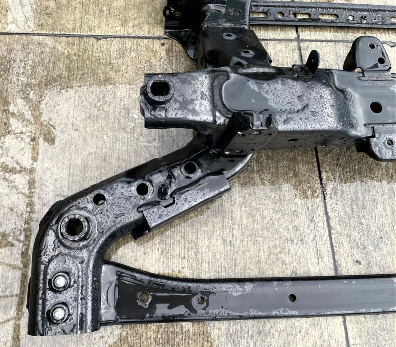 Load image into Gallery viewer, 2022-2024 HYUNDAI IONIQ 5 RWD FRONT ENGINE SUBFRAME CROSSMEMBER CRADLE # 114107
