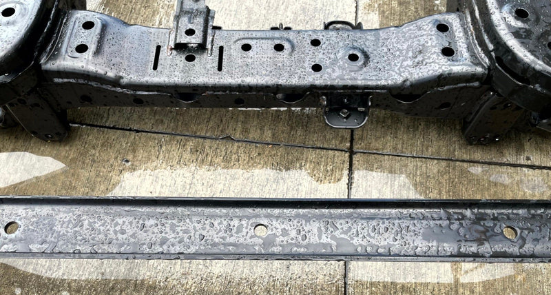 Load image into Gallery viewer, 2022-2024 HYUNDAI IONIQ 5 RWD FRONT ENGINE SUBFRAME CROSSMEMBER CRADLE # 114107
