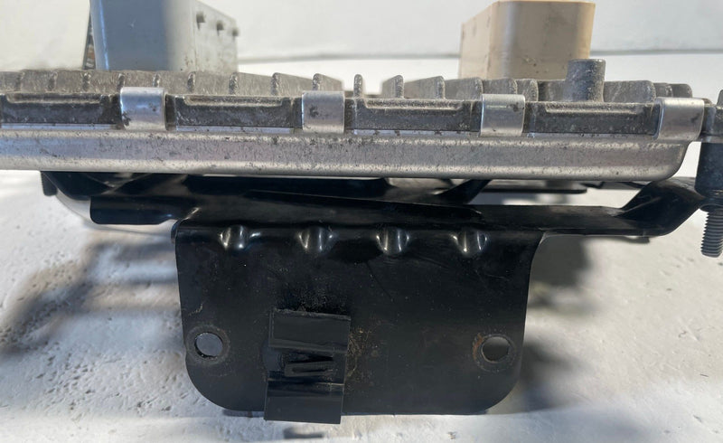 Load image into Gallery viewer, 2020-2023 JEEP GLADIATOR ENGINE CONTROL MODULE UNIT ECM W/BRACKET 3.6L# 114138
