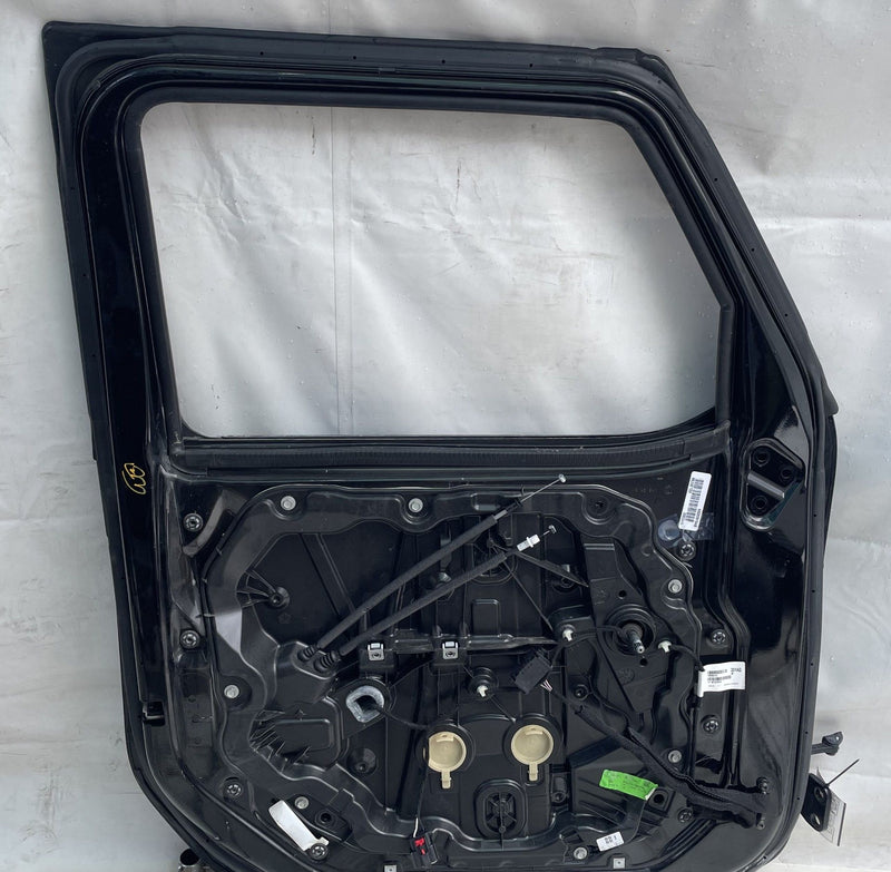 Load image into Gallery viewer, JEEP GLADIATOR FRONT LEFT SIDE DOOR SHELL ASSEMBLY BLACK (PX8) 2020-2025 #114187
