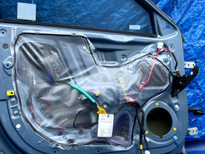 Load image into Gallery viewer, HYUNDAI IONIQ 5 FRONT LEFT SIDE DOOR SHELL ASSEMBLY BLUE (U3P) 2022-2023 #107305
