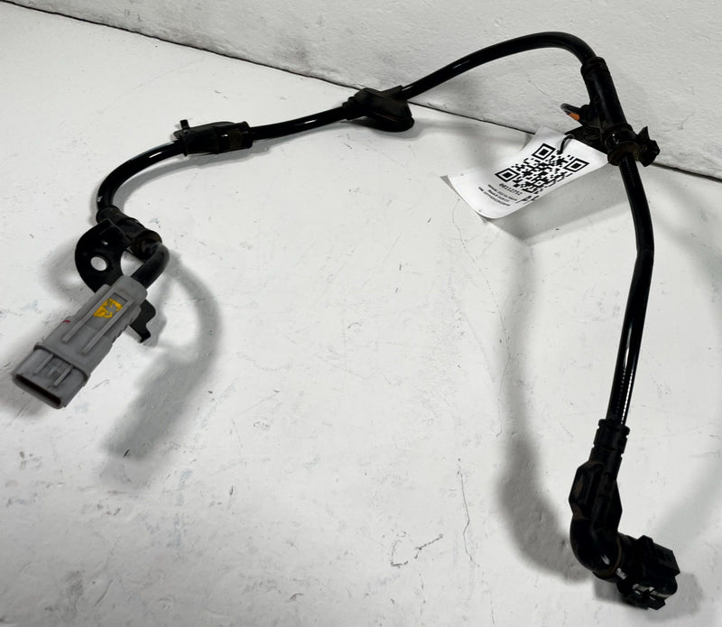 Load image into Gallery viewer, 2020 - 2025 KIA TELLURIDE AWD REAR RIGHT SIDE ABS WHEEL SPEED SENSOR # 112752
