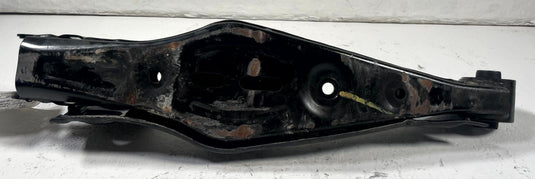 2024-2026 HYUNDAI SANTA FE FWD REAR LEFT LOWER CONTROL ARM SPRING PERCH 