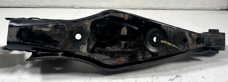 Load image into Gallery viewer, 2024-2026 HYUNDAI SANTA FE FWD REAR LEFT LOWER CONTROL ARM SPRING PERCH # 111291
