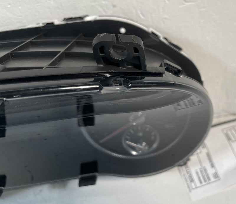 Load image into Gallery viewer, 2020-2022 KIA TELLURIDE EX SPEEDOMETER INSTRUMENT GAUGE CLUSTER 3.8L # 107167
