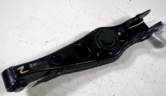 2024-2026 HYUNDAI SANTA FE FWD REAR LEFT LOWER CONTROL ARM SPRING PERCH