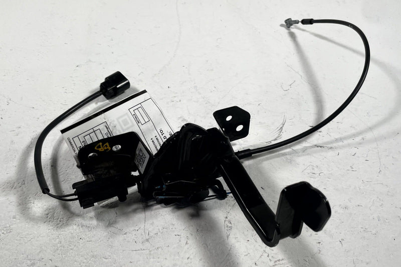 Load image into Gallery viewer, 2020-2022 KIA TELLURIDE FRONT HOOD BONNET LOCK LATCH ASSEMBLY 3.8L # 112727
