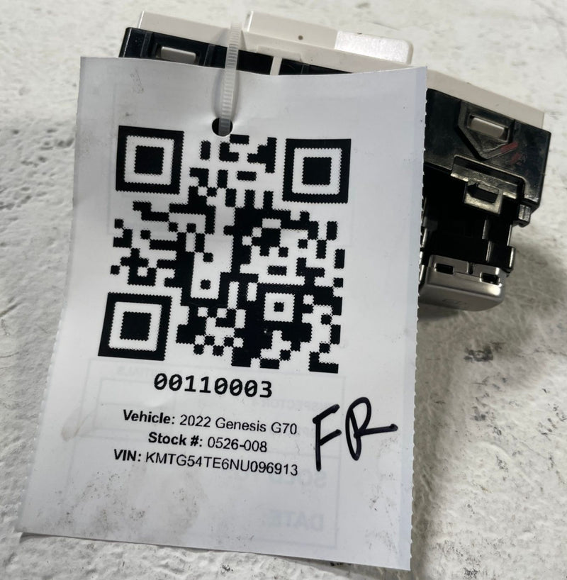 Load image into Gallery viewer, 2019-2023 GENESIS G70 FRONT RIGHT SIDE DOOR LOCK UNLOCK &amp; WINDOW SWITCH # 110003
