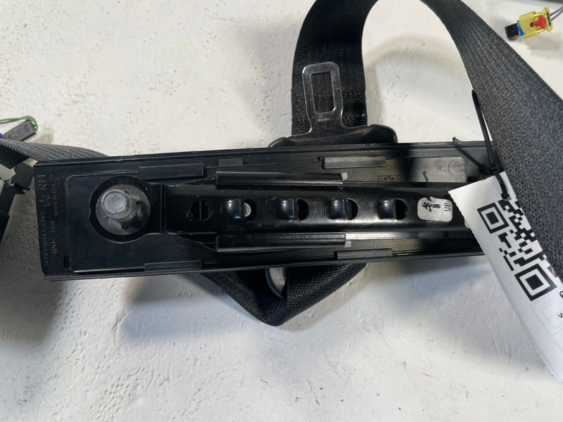 Load image into Gallery viewer, 2020-2021 JEEP GLADIATOR FRONT RIGHT SIDE SEAT BELT SEATBELT RETRACTOR # 114118
