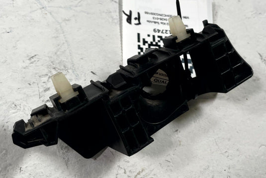 2020 - 2025 KIA TELLURIDE FRONT RIGHT SIDE BUMPER MOUNT SUPPORT BRACKET