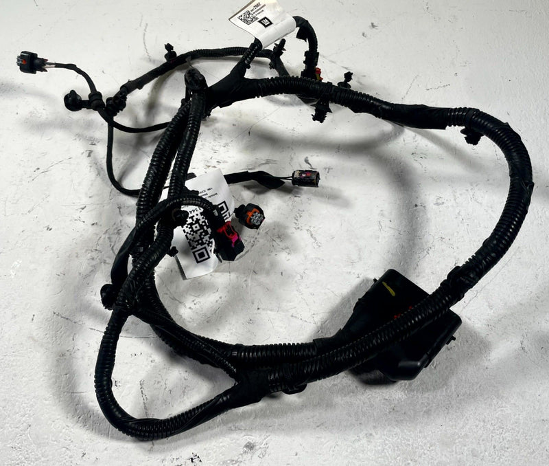 Load image into Gallery viewer, 2025 CHEVROLET EQUINOX REAR SUBFRAME CROSSMEMBER WIRE WIRING HARNESS # 111344
