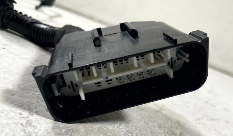 Load image into Gallery viewer, 2025 CHEVROLET EQUINOX REAR SUBFRAME CROSSMEMBER WIRE WIRING HARNESS # 111344
