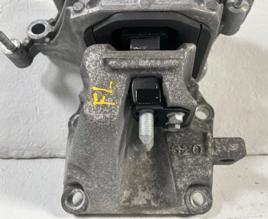 2021-2024 KIA K5 FRONT LEFT AUTO TRANSMISSION ENGINE MOUNT BRACKET 1.6L