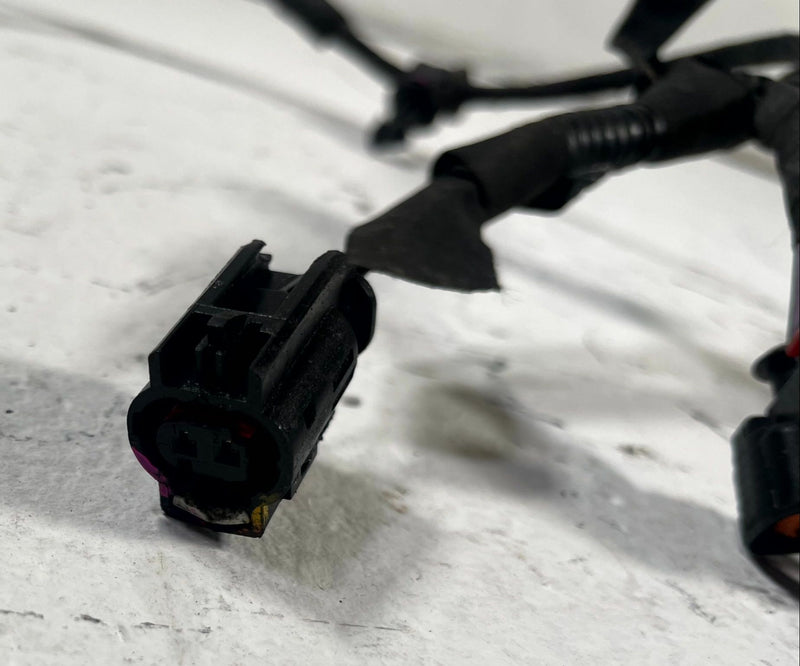 Load image into Gallery viewer, 2025 CHEVROLET EQUINOX REAR SUBFRAME CROSSMEMBER WIRE WIRING HARNESS # 111344
