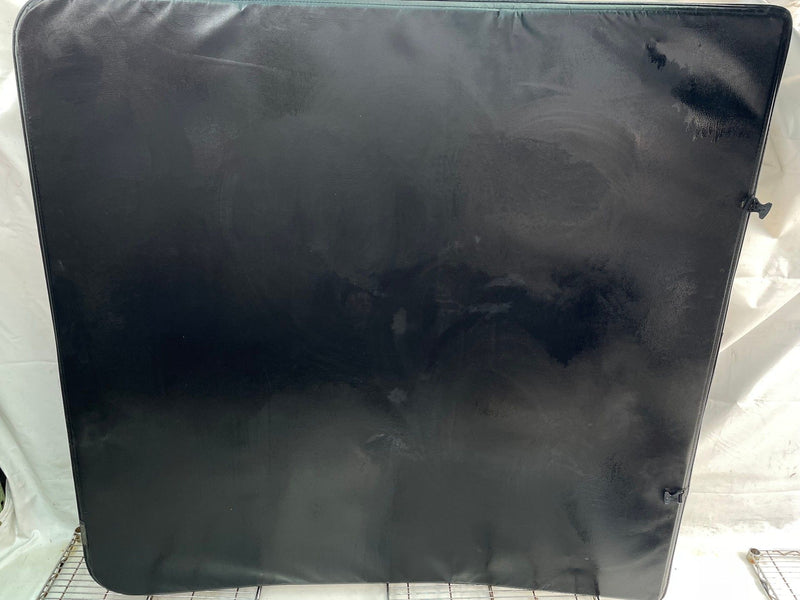 Load image into Gallery viewer, 2021 - 2022 JEEP GLADIATOR TONNEAU COVER ASSEMBLY BLACK 4X4 # 114194
