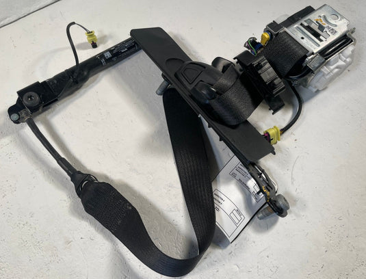 2020-2021 JEEP GLADIATOR FRONT LEFT SIDE SEAT BELT SEATBELT RETRACTOR