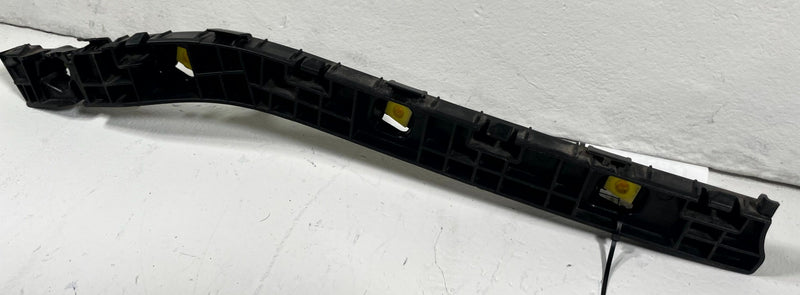 Load image into Gallery viewer, 2020 - 2025 KIA TELLURIDE REAR LEFT SIDE BUMPER UPPER SUPPORT BRACKET # 112735
