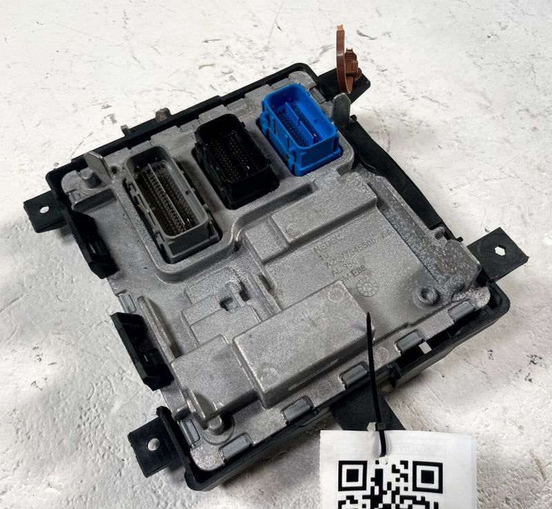 Load image into Gallery viewer, 2020 - 2026 CHEVROLET EQUINOX ECU ECM ENGINE CONTROL MODULE UNIT # 111337
