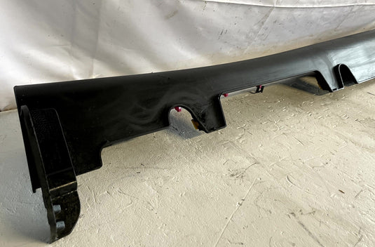 2022-2024 HYUNDAI IONIQ 5 RIGHT SIDE SKIRT ROCKER PANEL MOLDING BLACK