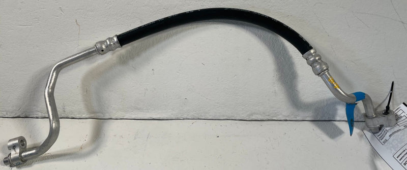 Load image into Gallery viewer, 20-26 JEEP GLADIATOR HVAC A/C AIR CONDITIONER DISCHARGE LINE HOSE 3.6L # 114126
