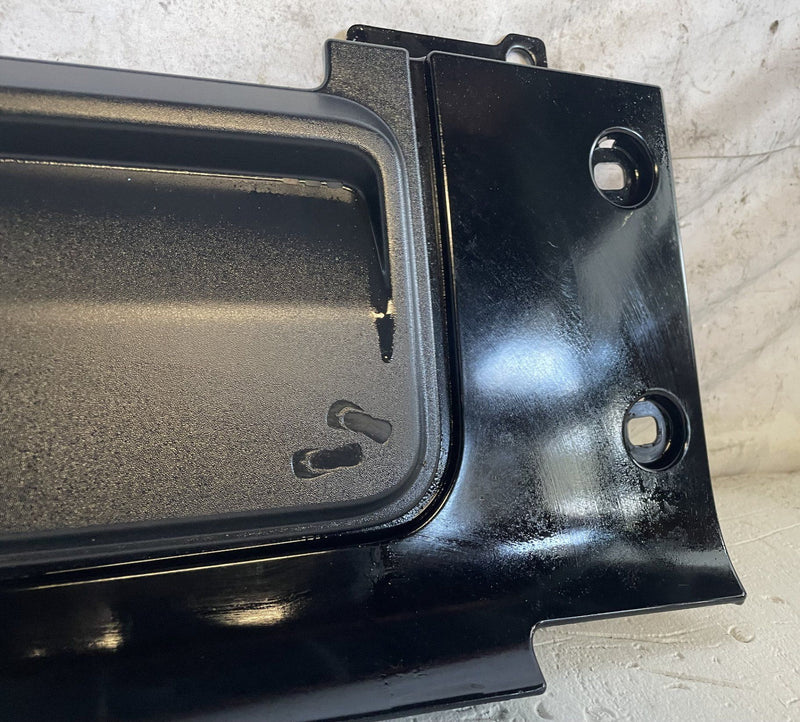 Load image into Gallery viewer, 2020-2026 JEEP GLADIATOR FRONT WINDSHIELD VENT GRILLE COWL COVER PANEL # 114149
