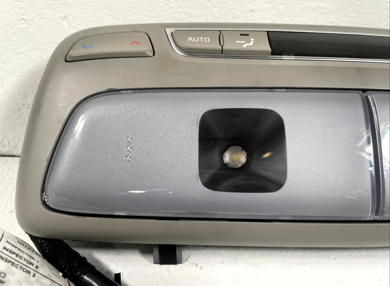 Load image into Gallery viewer, 2020 - 2022 KIA TELLURIDE REAR DOME LIGHT LAMP W/ CLIMATE CONTROLS # 112745
