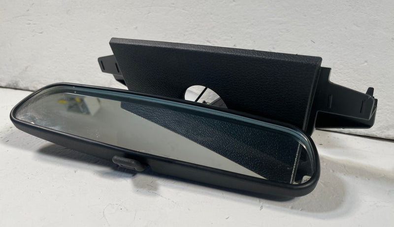 Load image into Gallery viewer, 2018-2026 JEEP GLADIATOR FRONT INTERIOR REAR VIEW MIRROR W/ TRIM COVER # 114129
