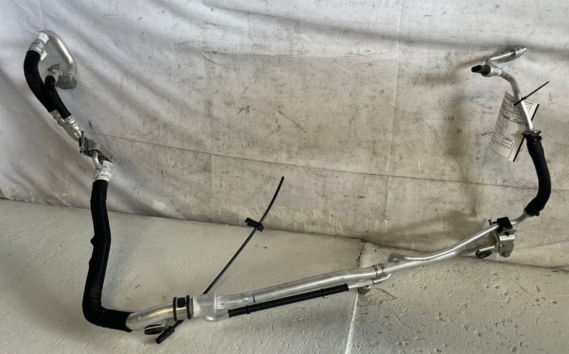 Load image into Gallery viewer, 20-26 JEEP GLADIATOR AC AIR CONDITIONING SUCTION &amp; LIQUID HOSE TUBE 3.6L #114159
