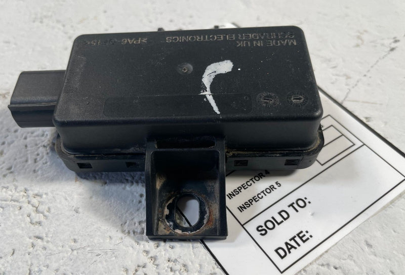 Load image into Gallery viewer, 2018 - 2021 JEEP GLADIATOR TPMS TIRE PRESSURE CONTROL SENSOR MODULE # 114114
