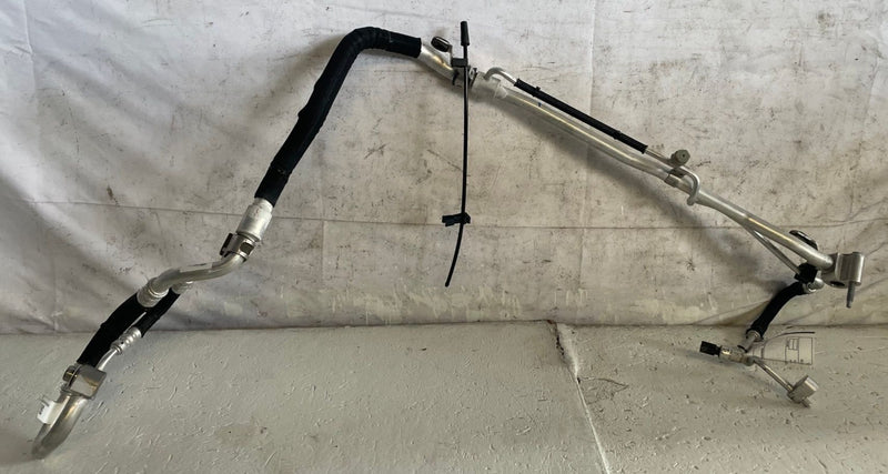 Load image into Gallery viewer, 20-26 JEEP GLADIATOR AC AIR CONDITIONING SUCTION &amp; LIQUID HOSE TUBE 3.6L #114159
