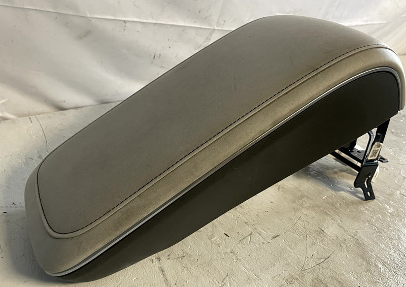 Load image into Gallery viewer, 2022-2024 HYUNDAI IONIQ 5 CONSOLE STORAGE TRAY BOX &amp; ARMREST LID COVER # 107271
