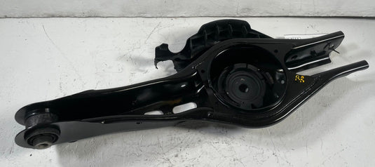 2021-2026 KIA K5 SEDAN REAR RIGHT SIDE LOWER CONTROL ARM SPRING PERCH