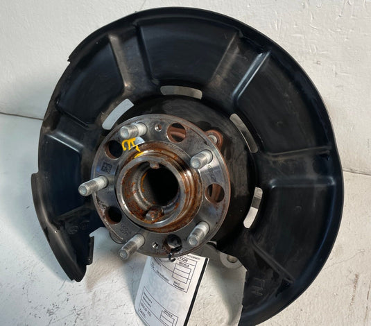 2020-25 KIA TELLURIDE FWD REAR LEFT SIDE SPINDLE KNUCKLE W/ BEARING HUB