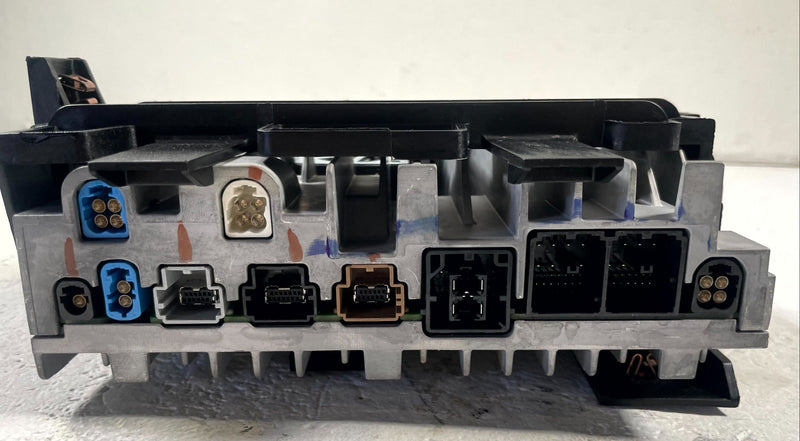 Load image into Gallery viewer, 2025-2026 CHEVROLET EQUINOX AUDIO RADIO RECEIVER MOUDULE W/ BRACKET 1.5L #111329
