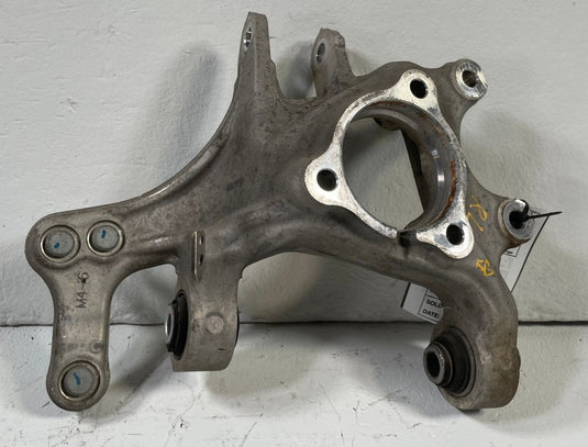21-24 KIA K5 FWD REAR LEFT DRIVER SIDE STEERING KNUCKLE CARRIER ASSEMBLY