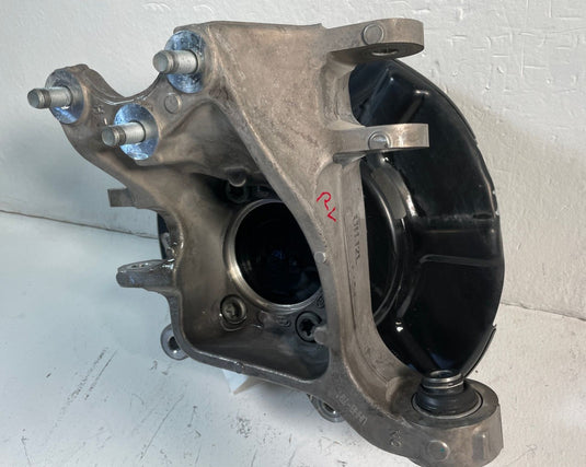 2020-25 KIA TELLURIDE FWD REAR LEFT SIDE SPINDLE KNUCKLE W/ BEARING HUB