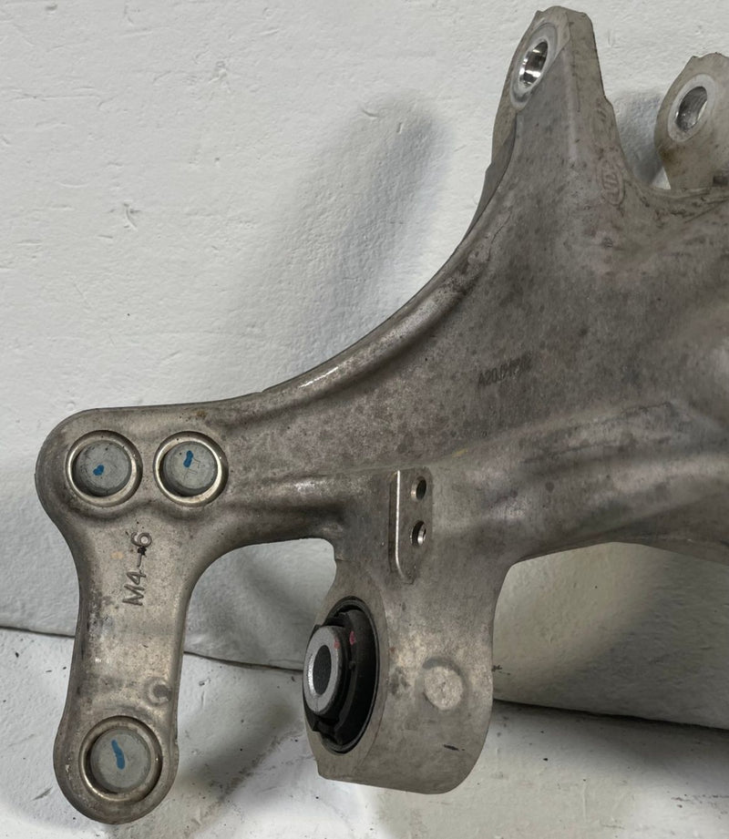 Load image into Gallery viewer, 21-24 KIA K5 FWD REAR LEFT DRIVER SIDE STEERING KNUCKLE CARRIER ASSEMBLY #111783

