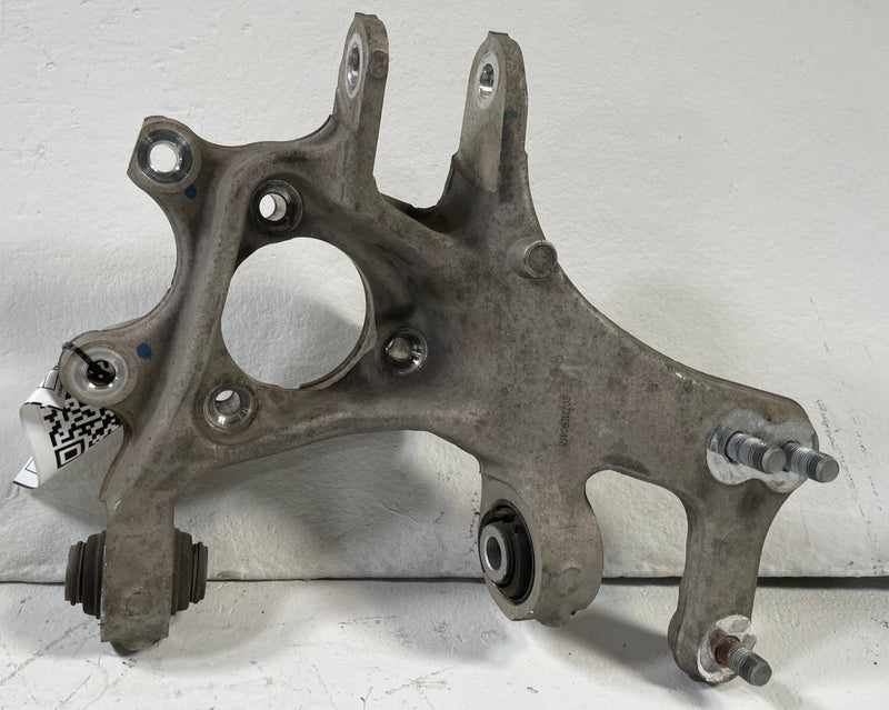 Load image into Gallery viewer, 21-24 KIA K5 FWD REAR LEFT DRIVER SIDE STEERING KNUCKLE CARRIER ASSEMBLY #111783
