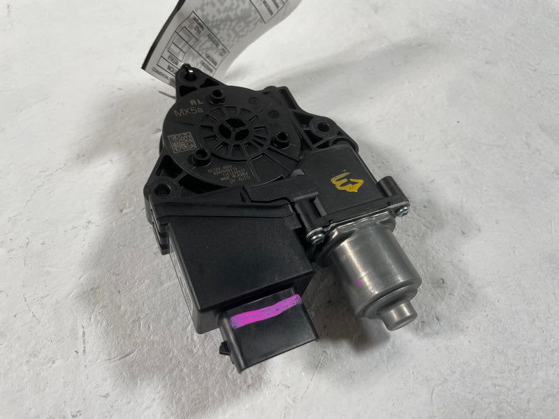 Load image into Gallery viewer, 2024-2026 HYUNDAI SANTA FE REAR LEFT DRIVER SIDE POWER WINDOW MOTOR # 108630
