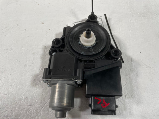2024-2026 HYUNDAI SANTA FE REAR LEFT DRIVER SIDE POWER WINDOW MOTOR