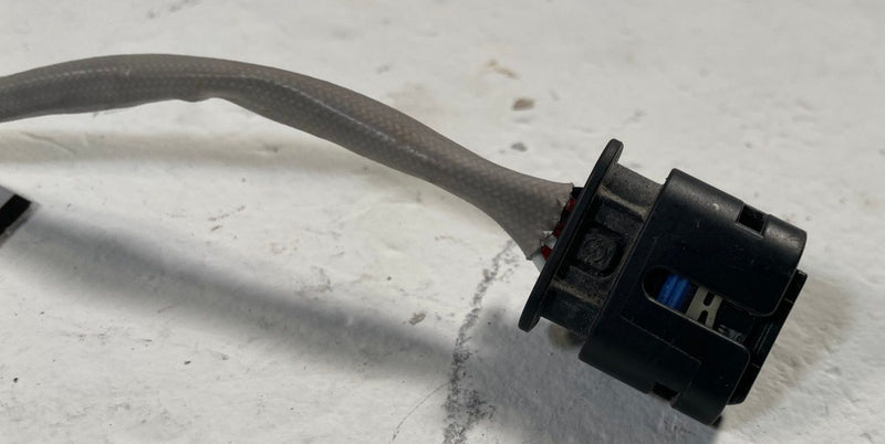 Load image into Gallery viewer, 2020-2026 JEEP GLADIATOR EMISSION SYSTEM LAMBDA O2 OXYGEN SENSOR 3.6L # 114122
