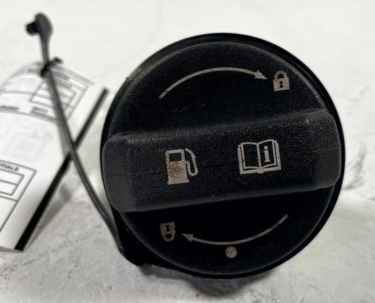 2020 - 2022 KIA TELLURIDE REAR FUEL GAS TANK FILLER CAP 31010-3L600