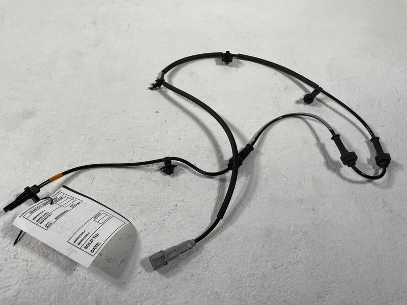 Load image into Gallery viewer, 2024-2026 HYUNDAI SANTA FE FRONT RIGHT SIDE ABS WHEEL SPEED SENSOR # 108625
