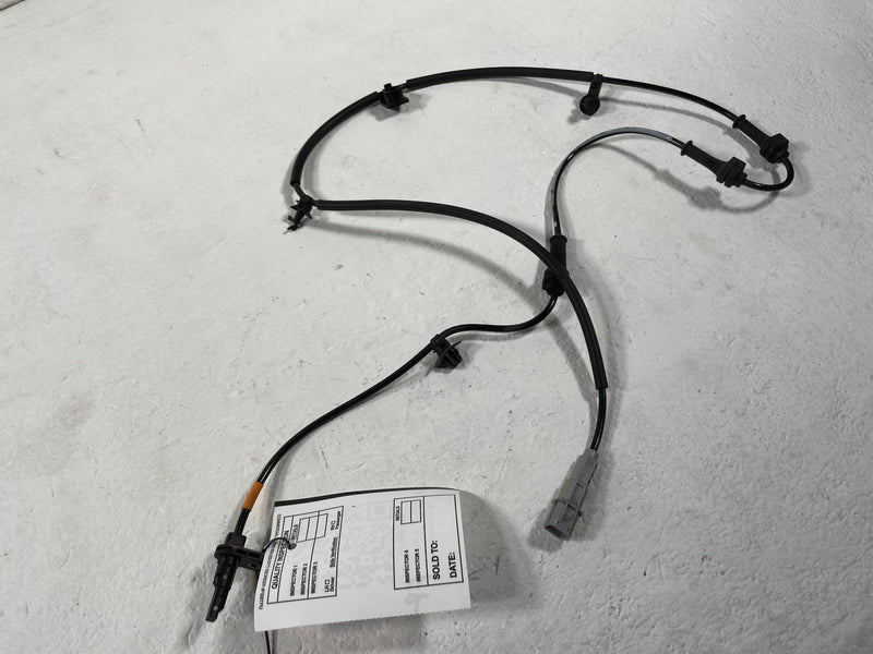 Load image into Gallery viewer, 2024-2026 HYUNDAI SANTA FE FRONT RIGHT SIDE ABS WHEEL SPEED SENSOR # 108625
