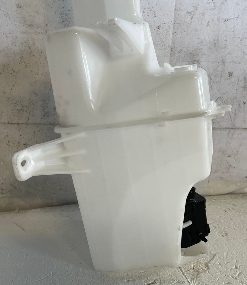 Load image into Gallery viewer, 2020 - 2025 HYUNDAI WINDSHIELD WASHER RESERVOIR BOTTLE TANK 98611-S8000 # 111869
