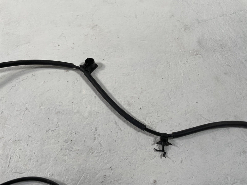 Load image into Gallery viewer, 2024-2026 HYUNDAI SANTA FE FRONT RIGHT SIDE ABS WHEEL SPEED SENSOR # 108625
