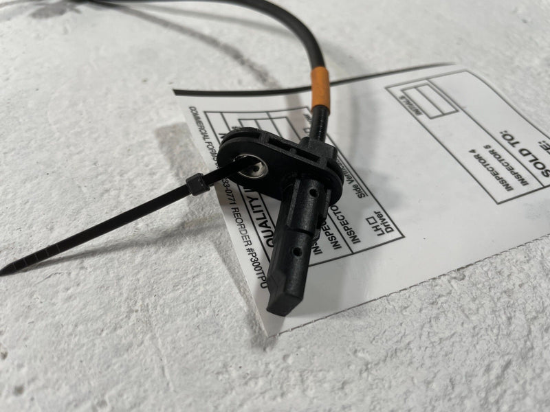 Load image into Gallery viewer, 2024-2026 HYUNDAI SANTA FE FRONT RIGHT SIDE ABS WHEEL SPEED SENSOR # 108625
