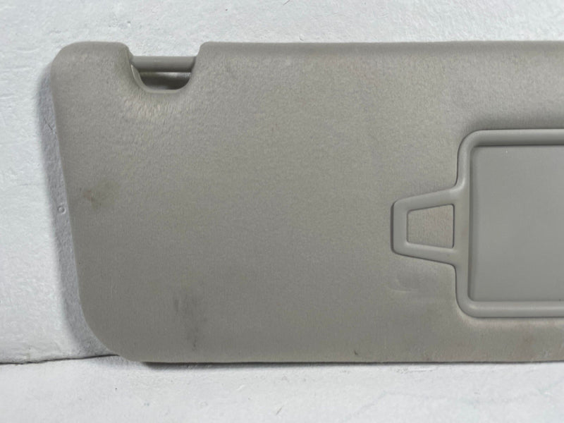 Load image into Gallery viewer, 2024-2026 HYUNDAI SANTA FE FRONT RIGHT PASSENGER SIDE SUNVISOR SUN VISOR #108621
